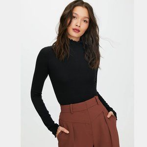 Aritzia Wilfred Carco Longsleeve